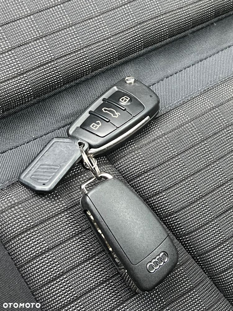 Audi A3 Limousine 35 TFSI Sport S tronic - 25