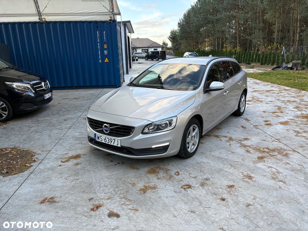 Volvo V60 ver-d3-geartronic - 1