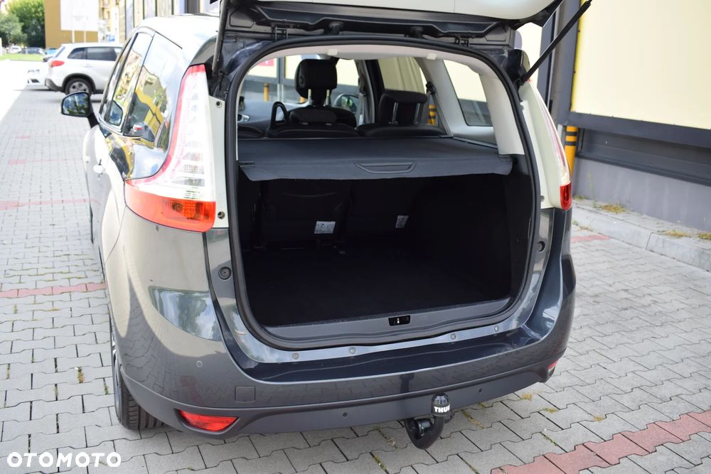 Renault Grand Scenic 2.0 16V 140 CVT Bose Edition - 27