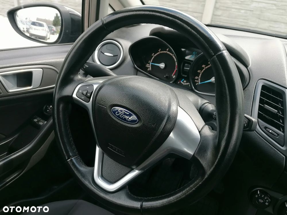 Ford Fiesta 1.25 Ambiente - 17