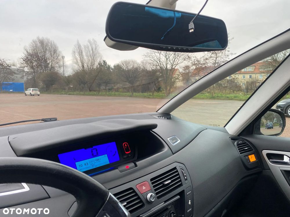 Citroën C4 Picasso - 21
