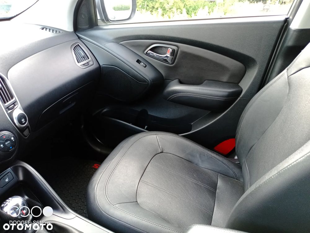Hyundai ix35 2.0 CRDi Comfort 4WD - 9