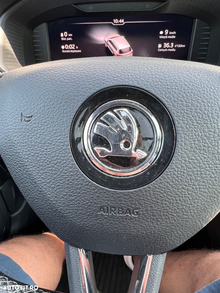 Skoda Karoq 2.0 TSI 4X4 DSG SportLine - 4