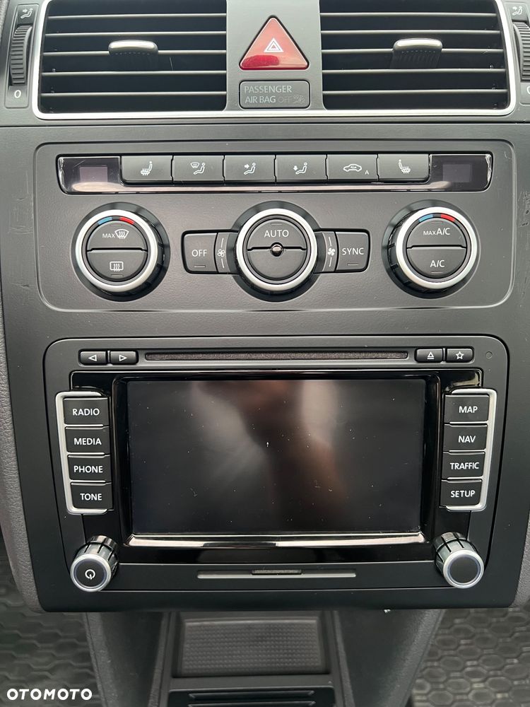 Volkswagen Touran 2.0 TDI DPF Highline - 34