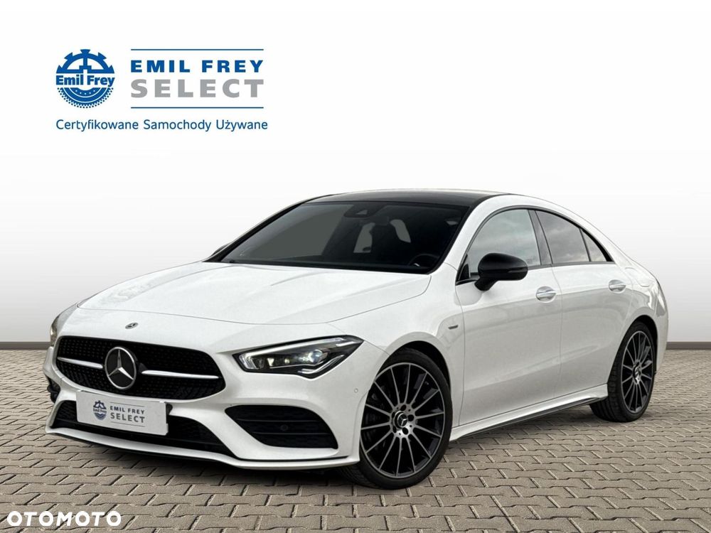 Mercedes-Benz CLA 200 7G-DCT - 2