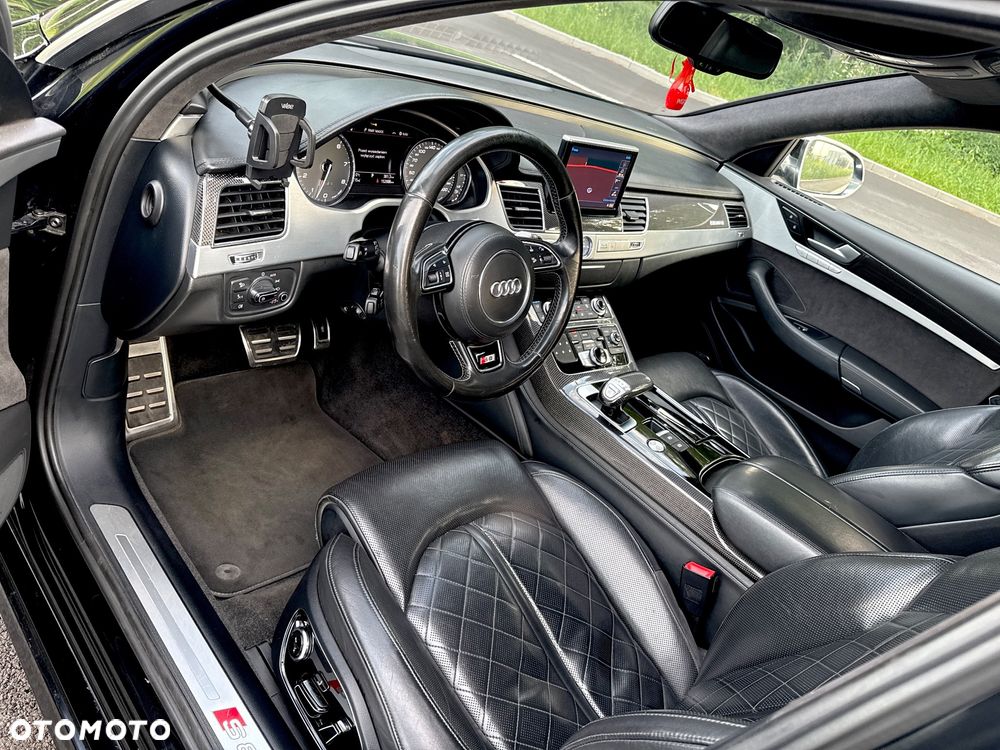 Audi S8 4.0 TFSI Quattro - 29