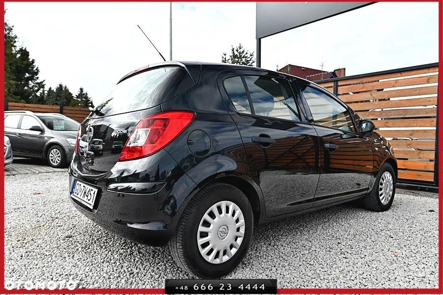 Opel Corsa 1.2 16V Enjoy - 11