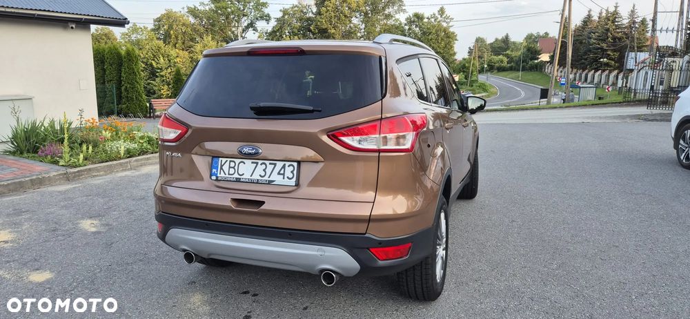 Ford Kuga - 2
