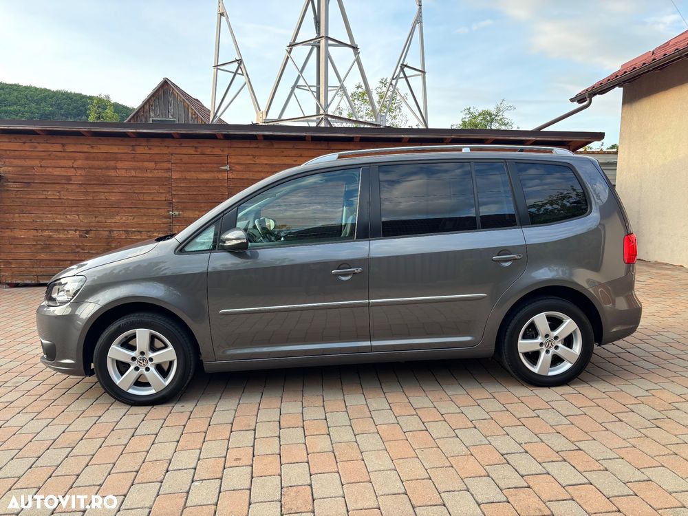 Volkswagen Touran 2.0 TDI DPF DSG Highline - 10