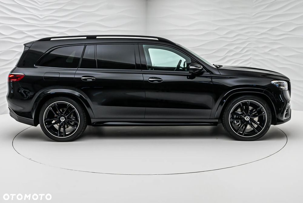 Mercedes-Benz GLS - 13