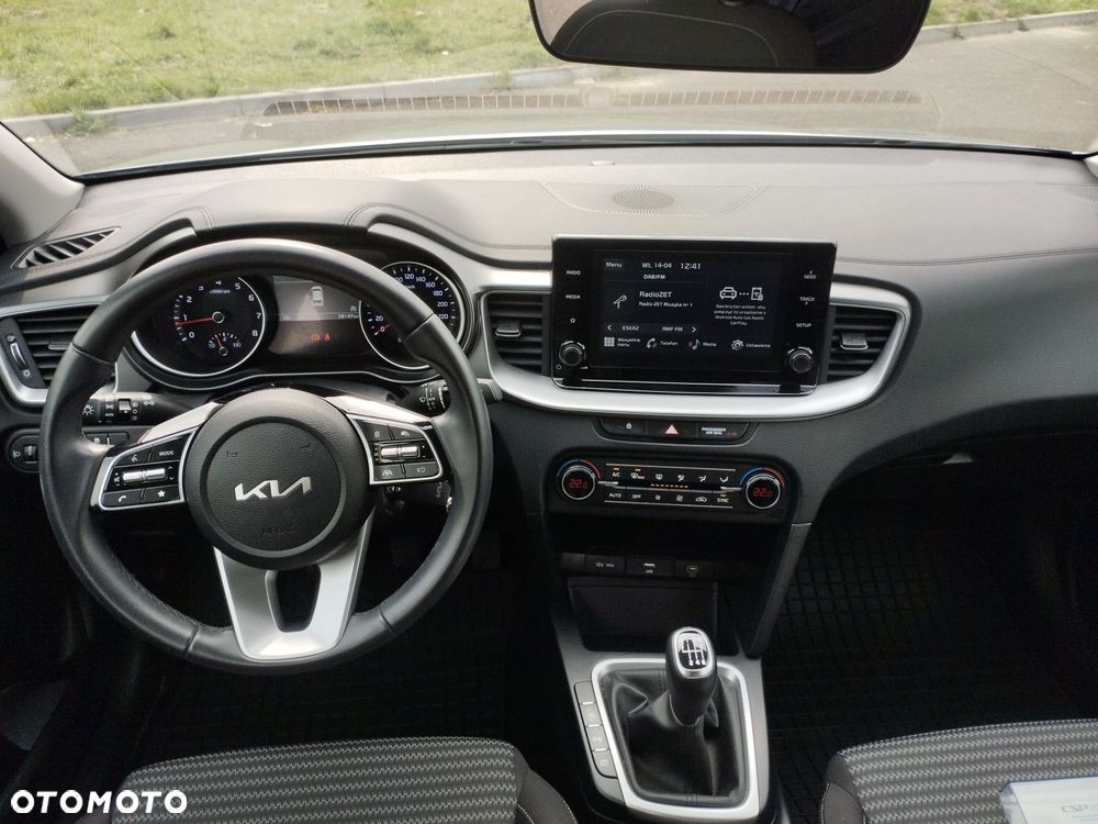 Kia Ceed 1.5 T-GDI M - 13