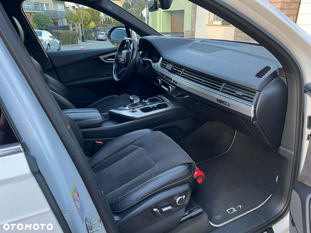 Audi Q7 - 22