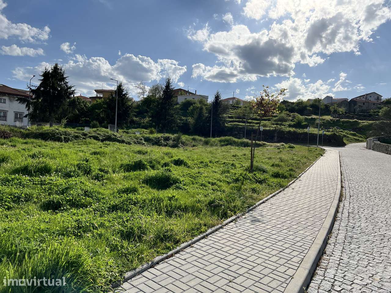 Terreno para construção no centro de Sernancelhe - Grande imagem: 4/6