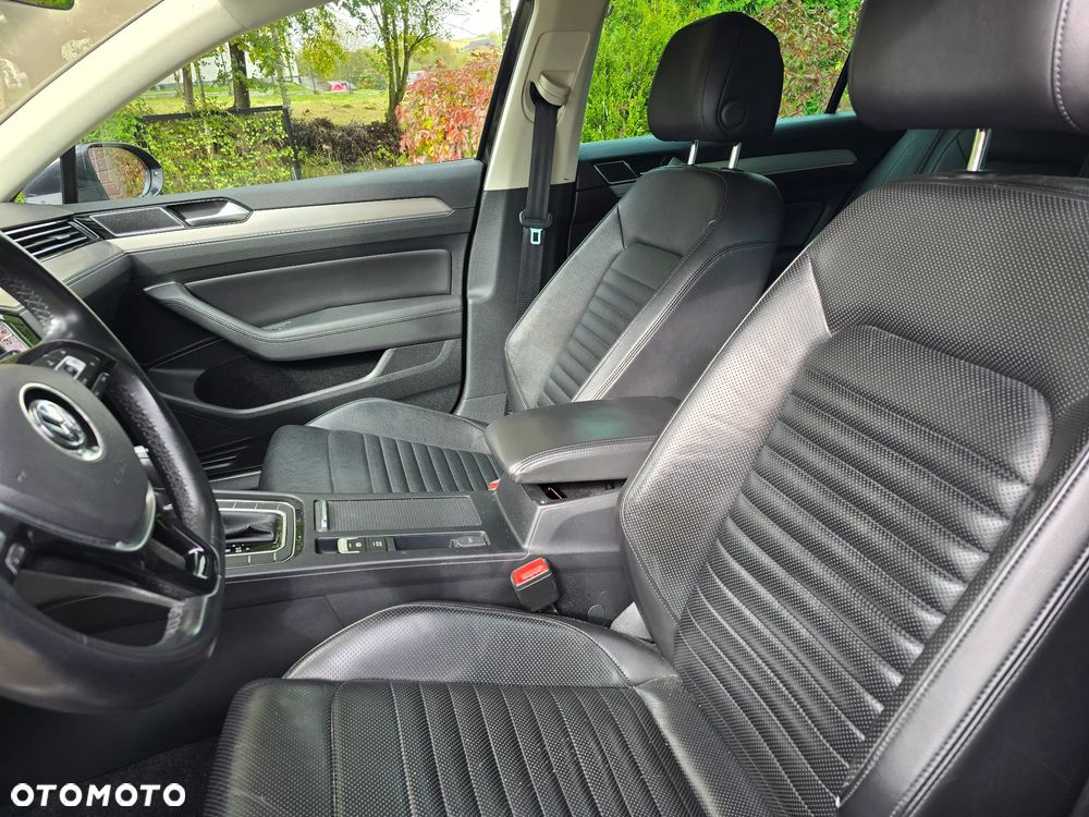 Volkswagen Passat 2.0 TDI BMT SCR Trendline DSG7 - 9