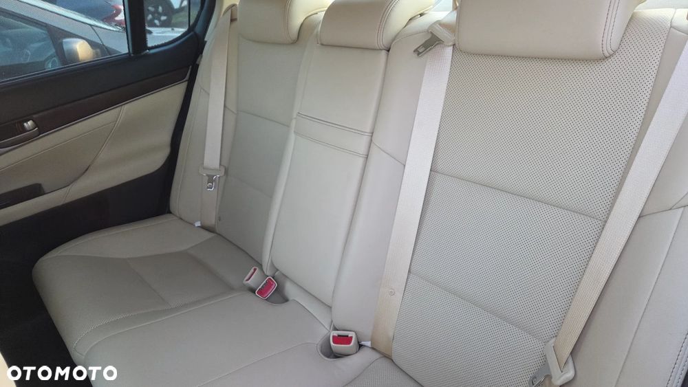 Lexus GS 450h Luxury Line - 33