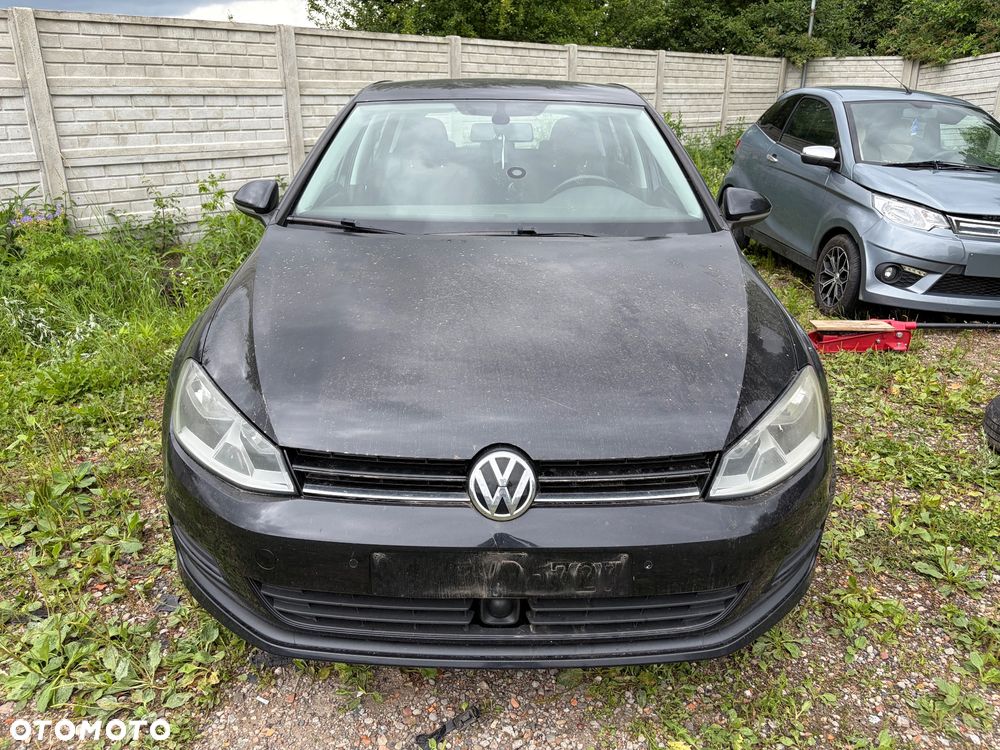 Volkswagen Golf - 3
