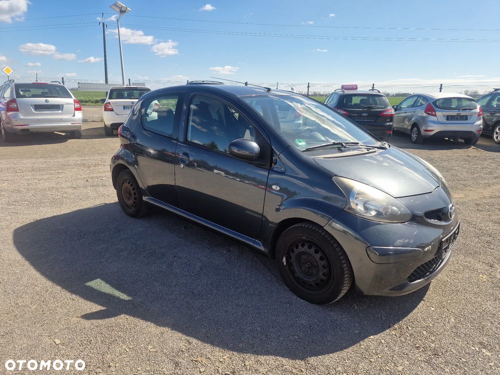Toyota Aygo - 5