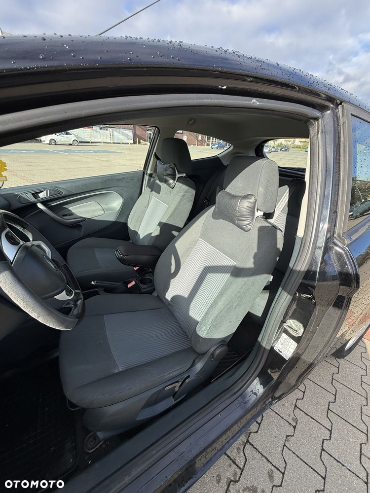 Ford Fiesta - 6