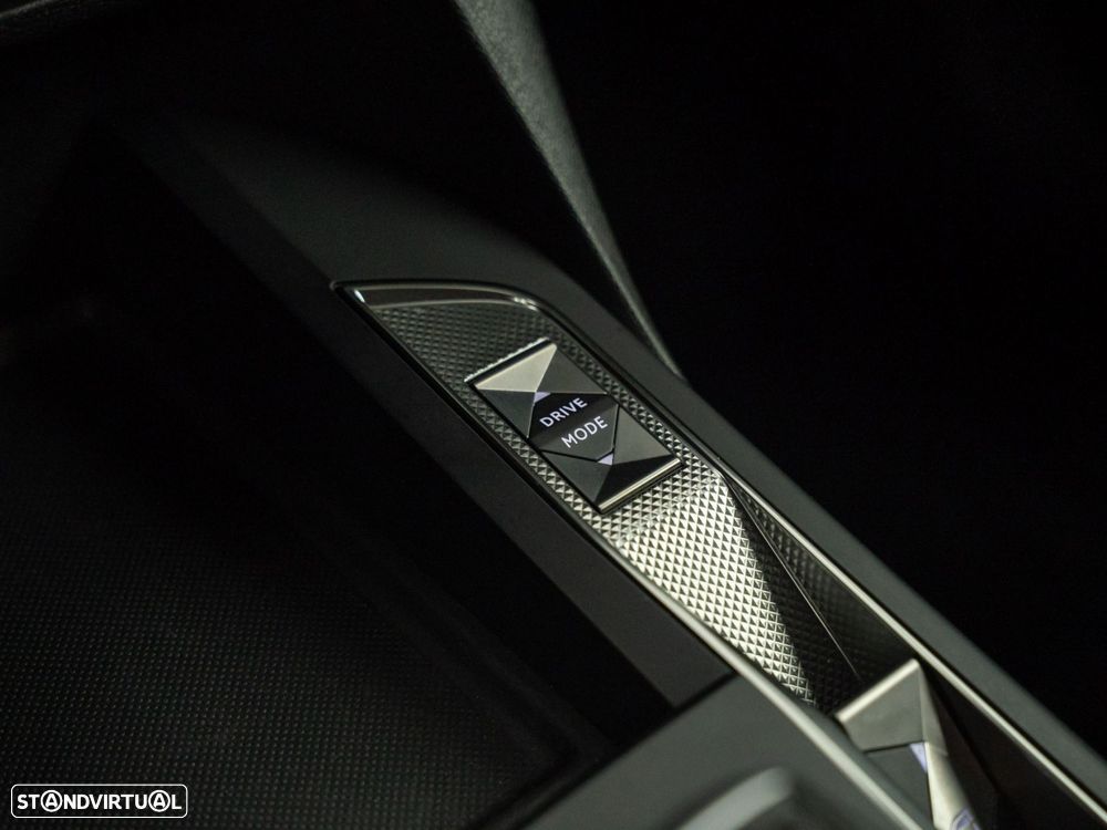 DS DS3 Crossback - 27