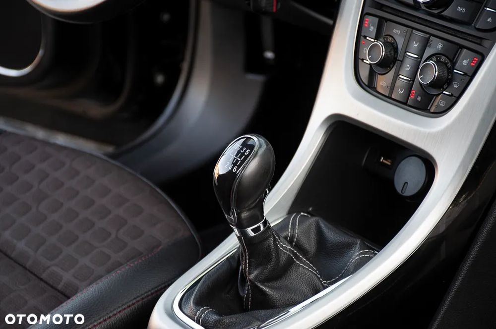 Opel Astra 1.4 Turbo ecoFLEX Start/Stop Innovation - 21