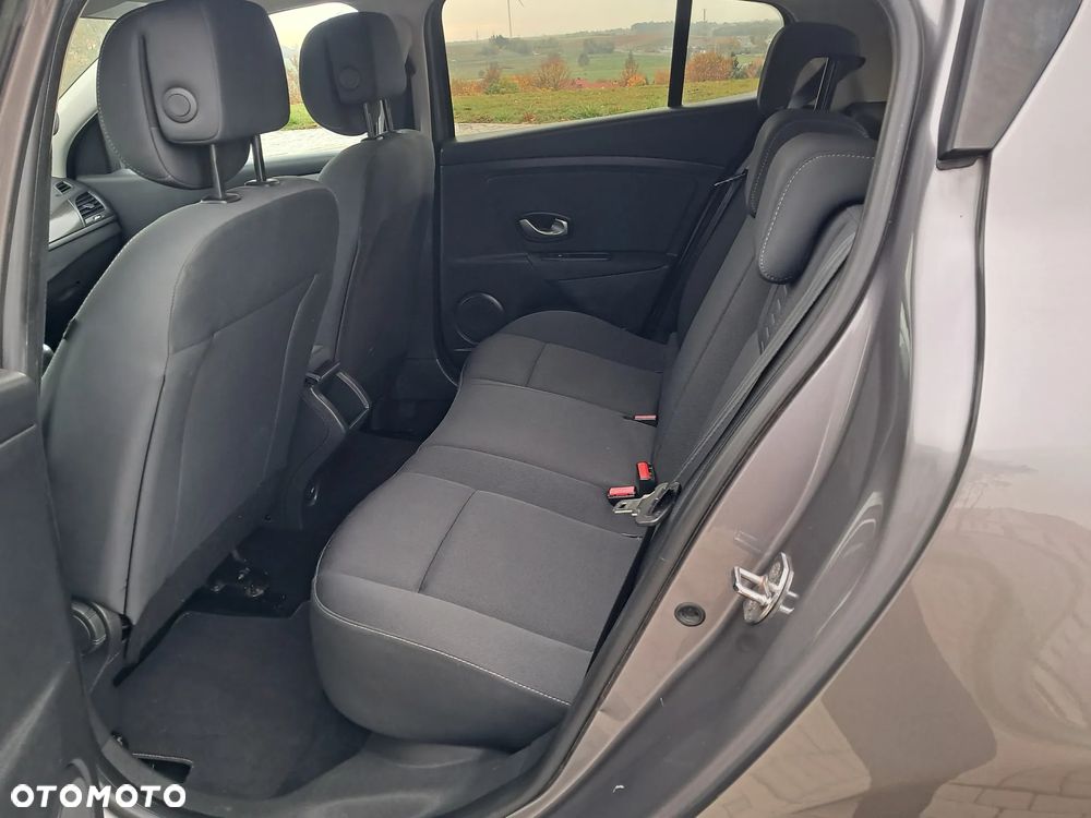 Renault Megane - 18