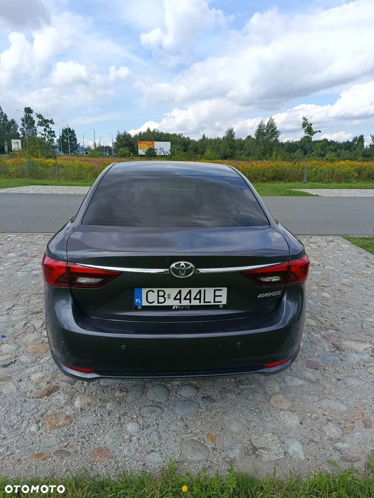 Toyota Avensis 2.0 Prestige MS - 6