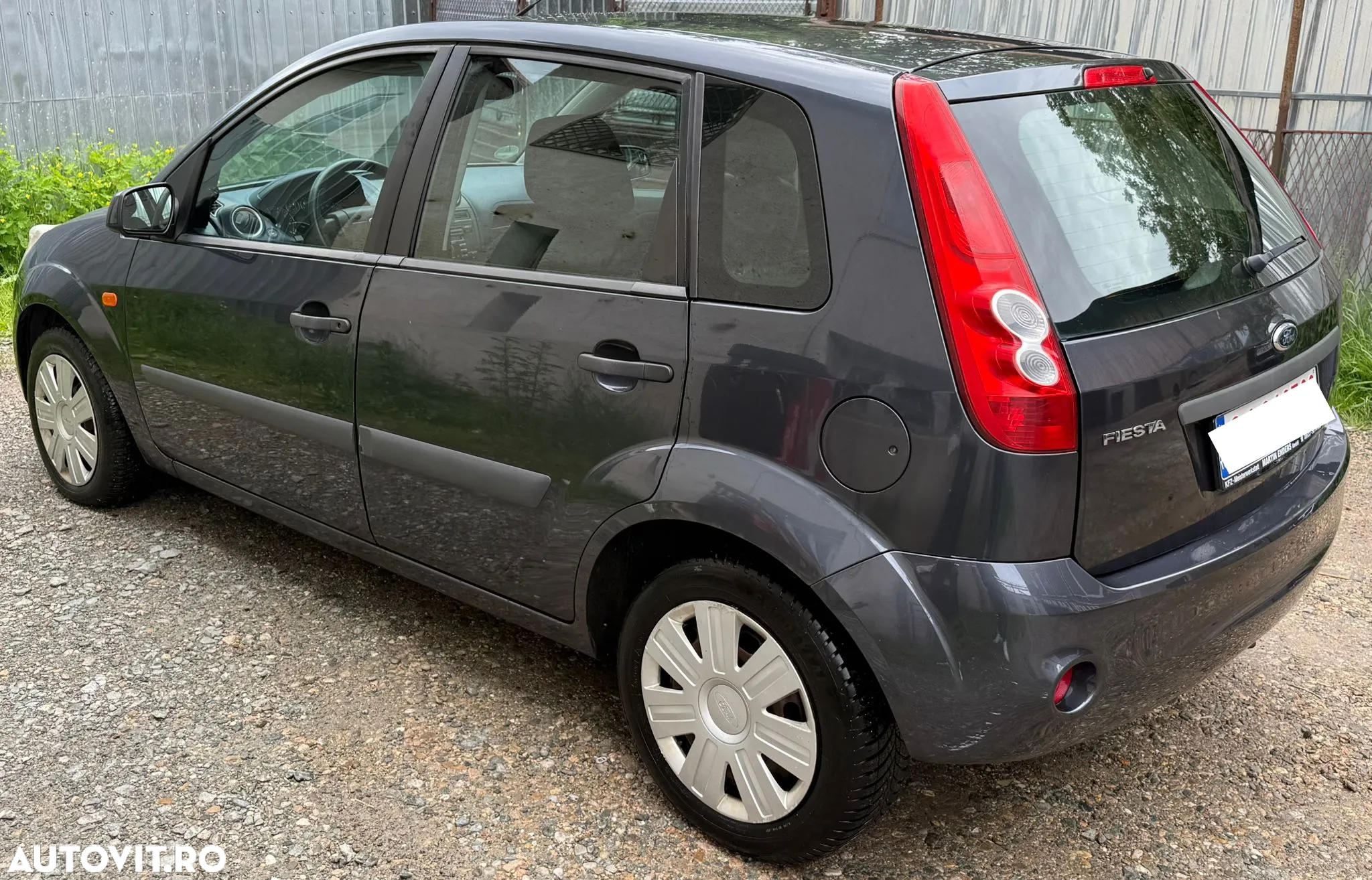Ford Fiesta - 2