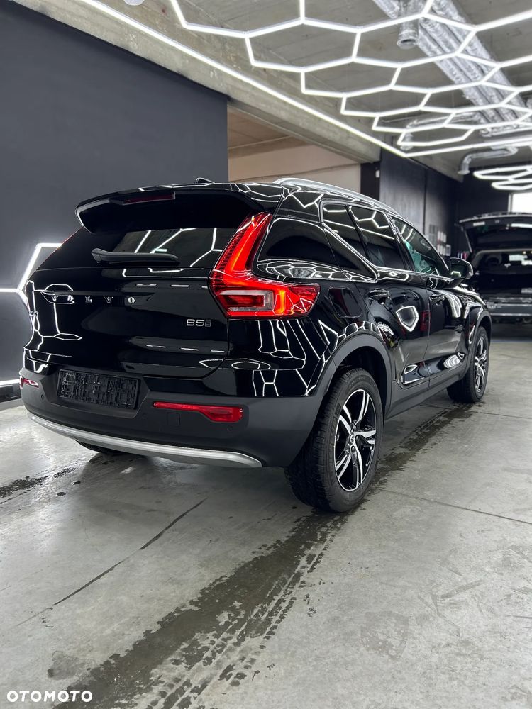 Volvo XC 40 - 6