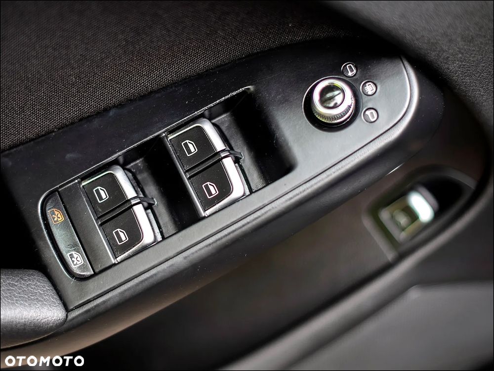 Audi A4 Limousine - 32