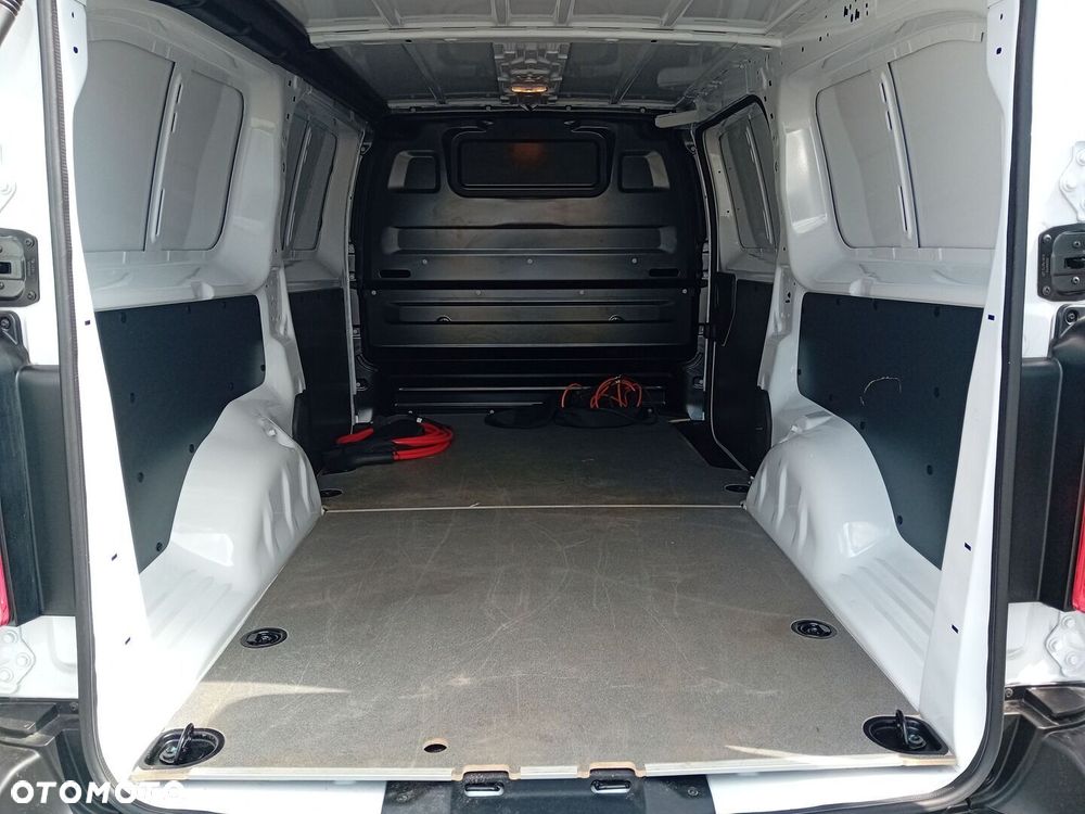 Toyota ProAce - 14