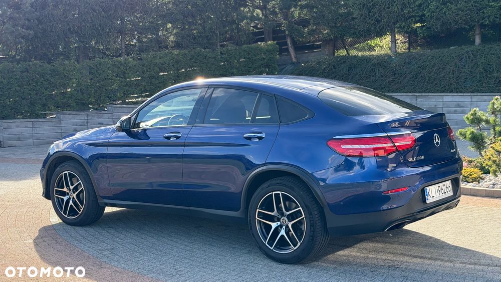 Mercedes-Benz GLC - 4