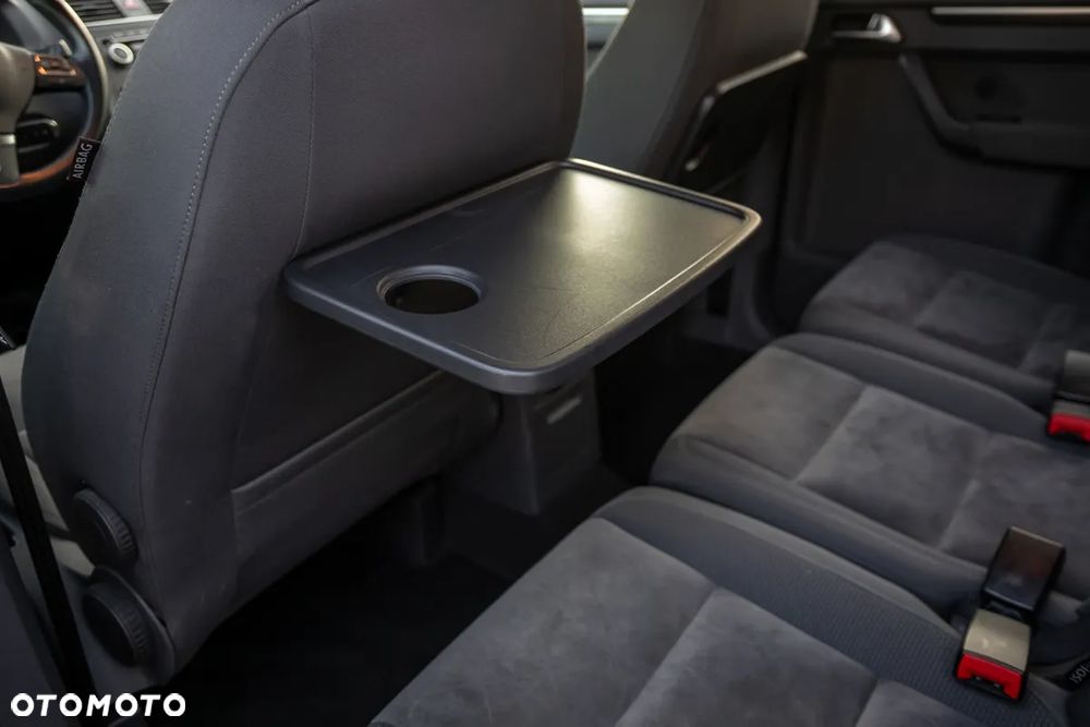 Volkswagen Touran 1.4 TSI Highline - 21