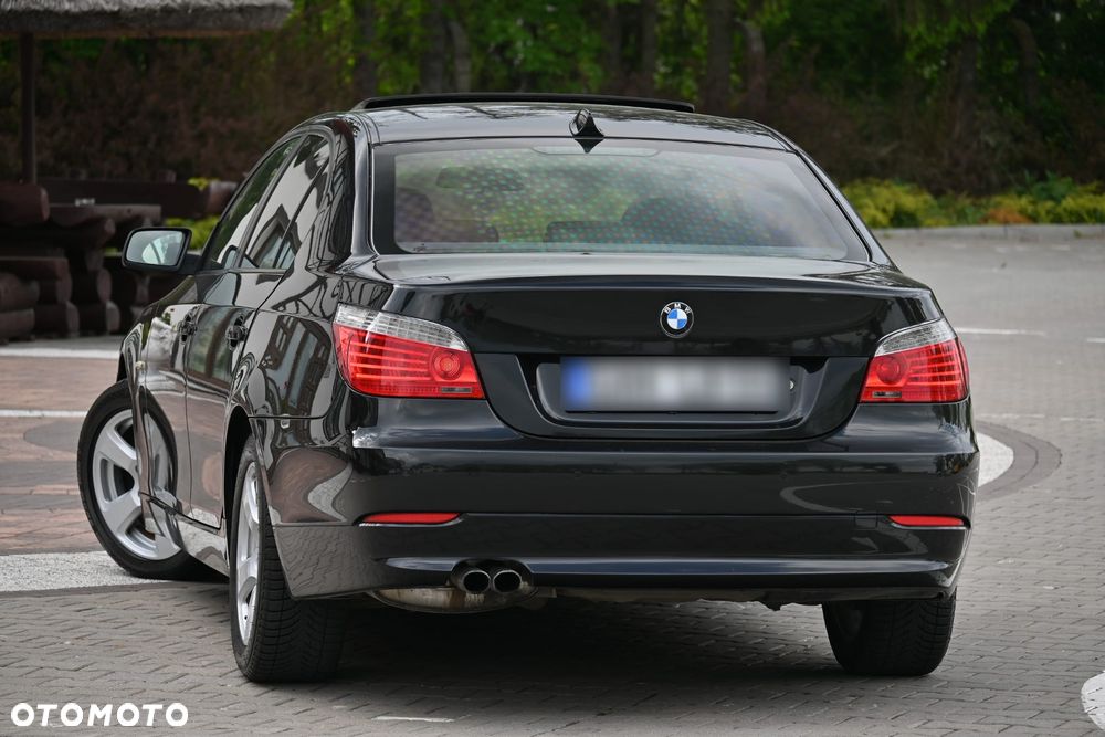 BMW Seria 5 530d Edition Sport - 9
