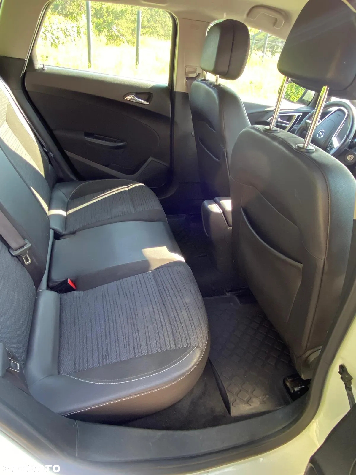 Opel Astra III 1.7 CDTI - 12