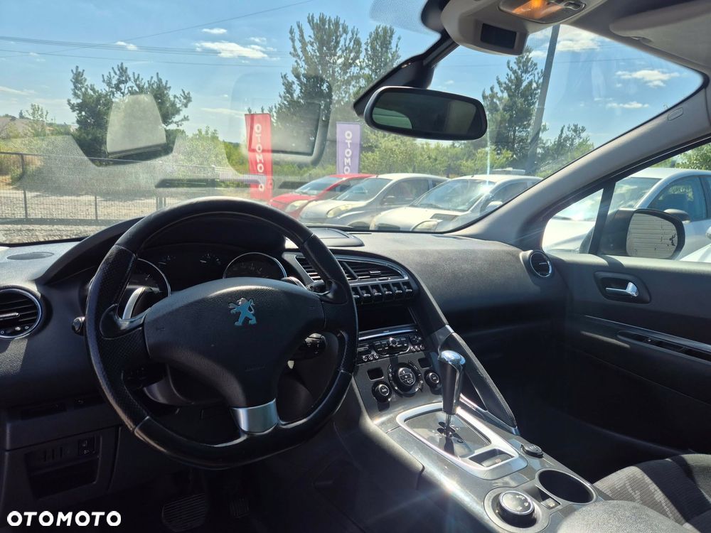 Peugeot 3008 - 17