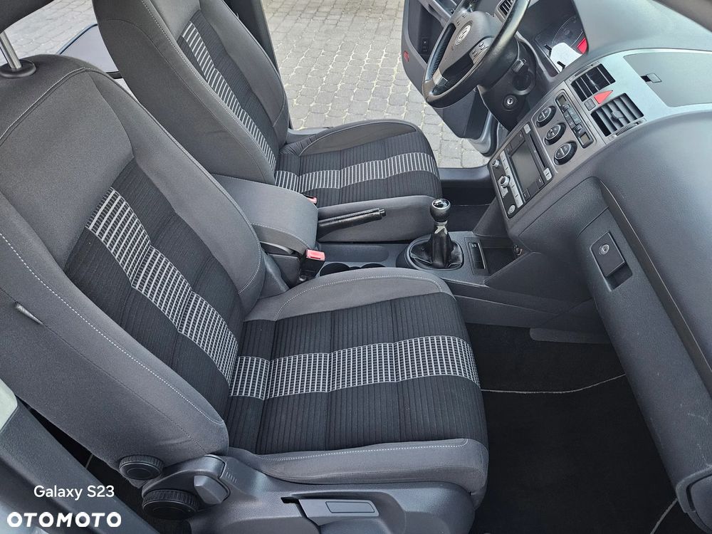 Volkswagen Touran 1.9 TDI DPF United - 24