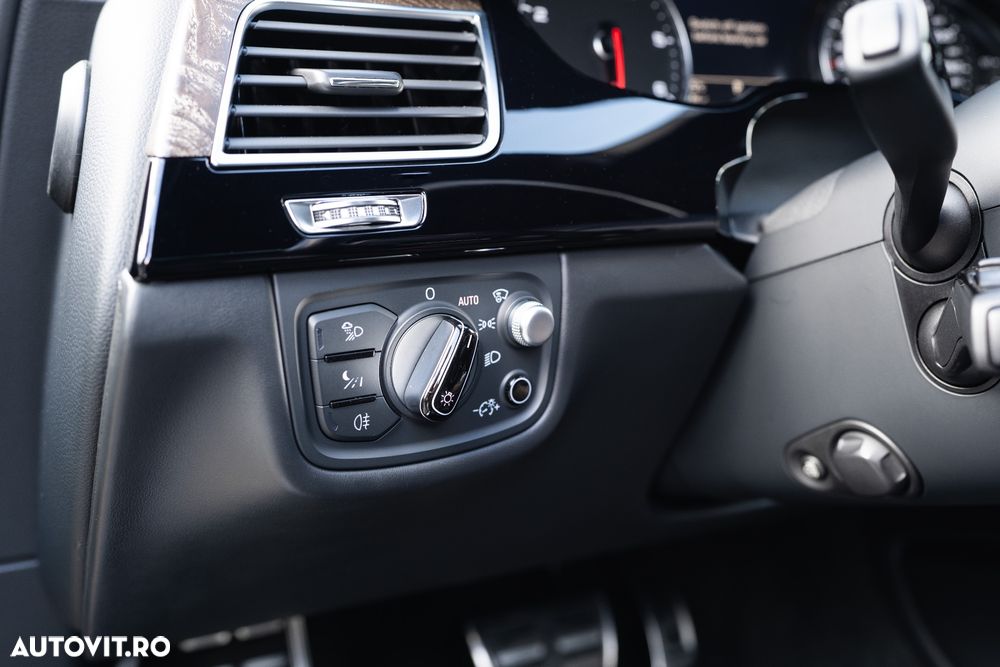 Audi A8 3.0 TDI DPF quattro Tiptronic Langversion - 23