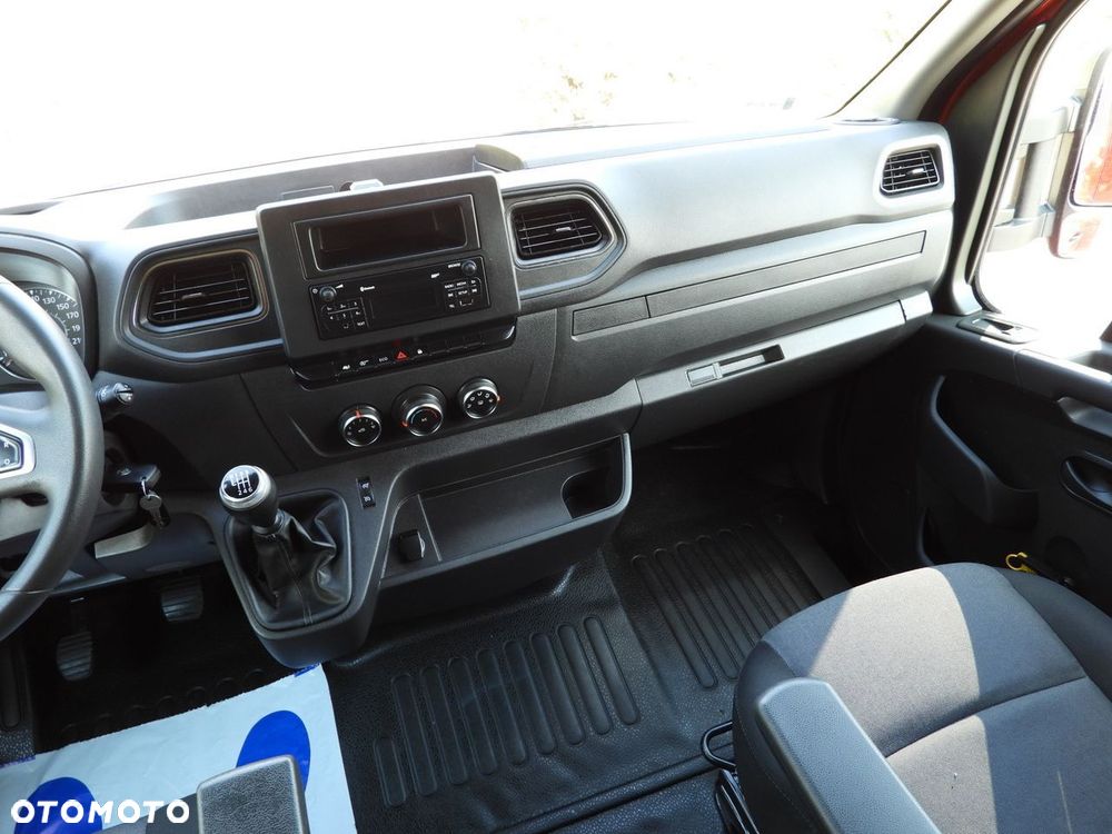Renault MASTER PLANDEKA WINDA 8 PALET WEBASTO TEMPOMAT LEDY PNEUMATYKA KLIMATYZACJA  165KM - 32
