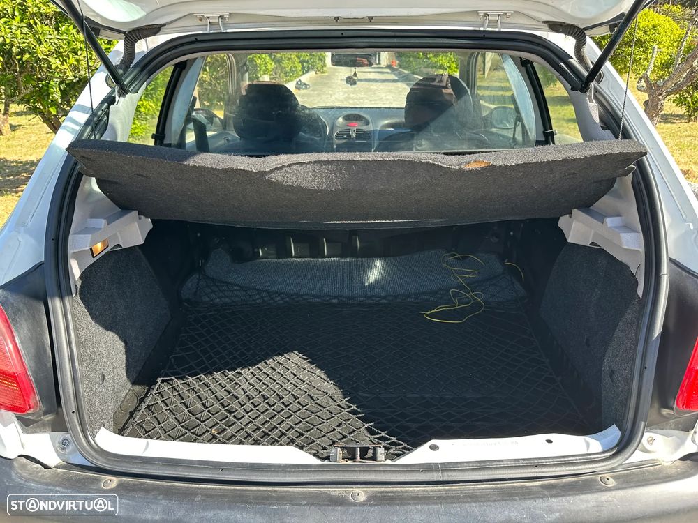 Peugeot 206 1.9 XAD - 23