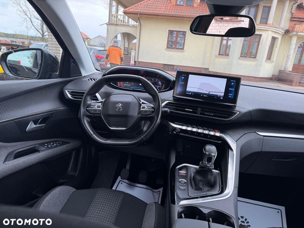 Peugeot 3008 - 15