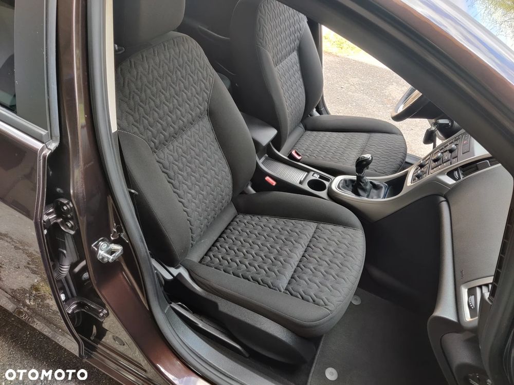 Opel Astra 1.4 T Active - 27