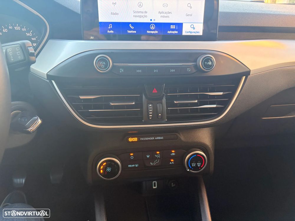 Ford Focus SW 1.5 TDCi EcoBlue Connected - 29