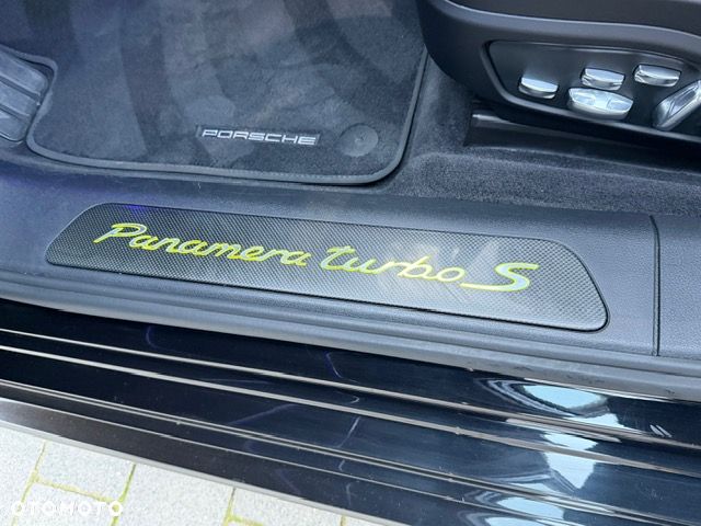 Porsche Panamera Turbo S E-Hybrid Executive - 13
