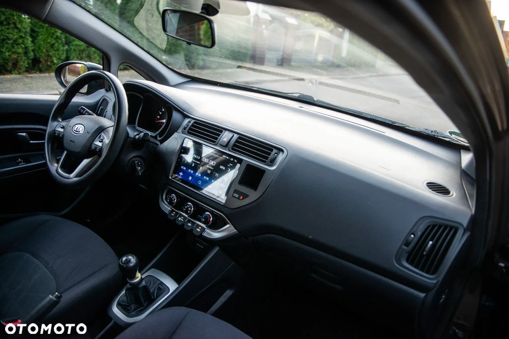 Kia Rio 1.2 Business Line - 25