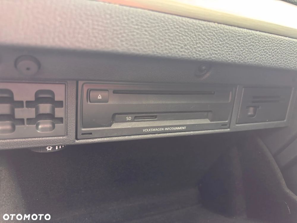 Volkswagen Golf Variant 1.6 TDI DPF Trendline - 31
