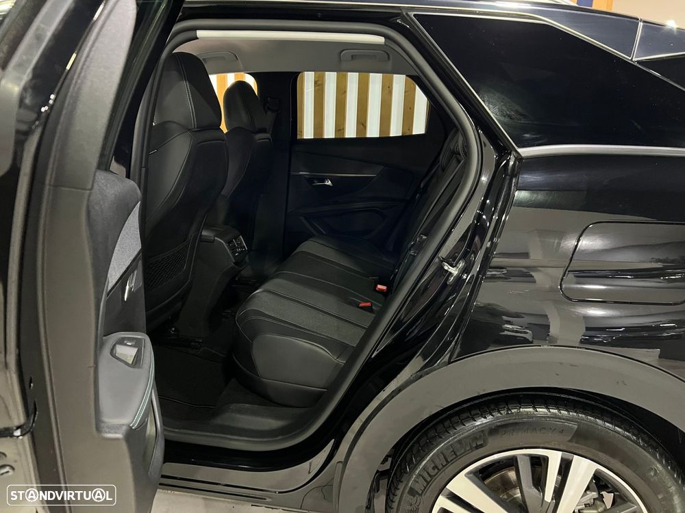 Peugeot 3008 1.6 Hybrid Allure Pack e-EAT8 - 12