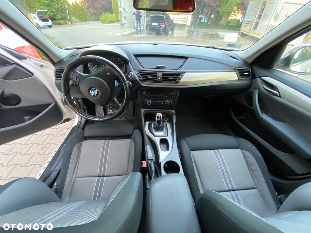 BMW X1 xDrive20i - 14