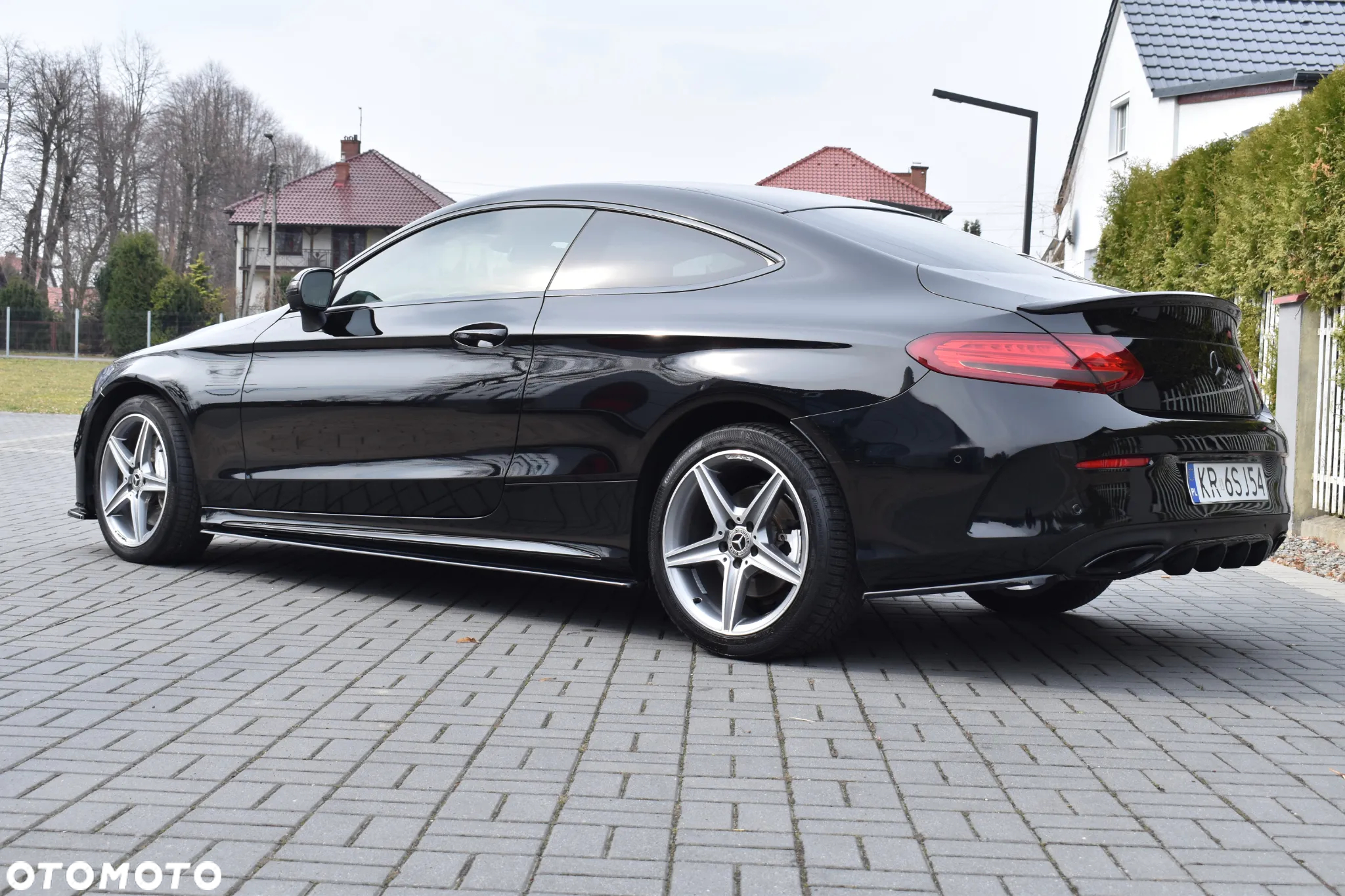 Mercedes-Benz Klasa C 300 9G-TRONIC - 22