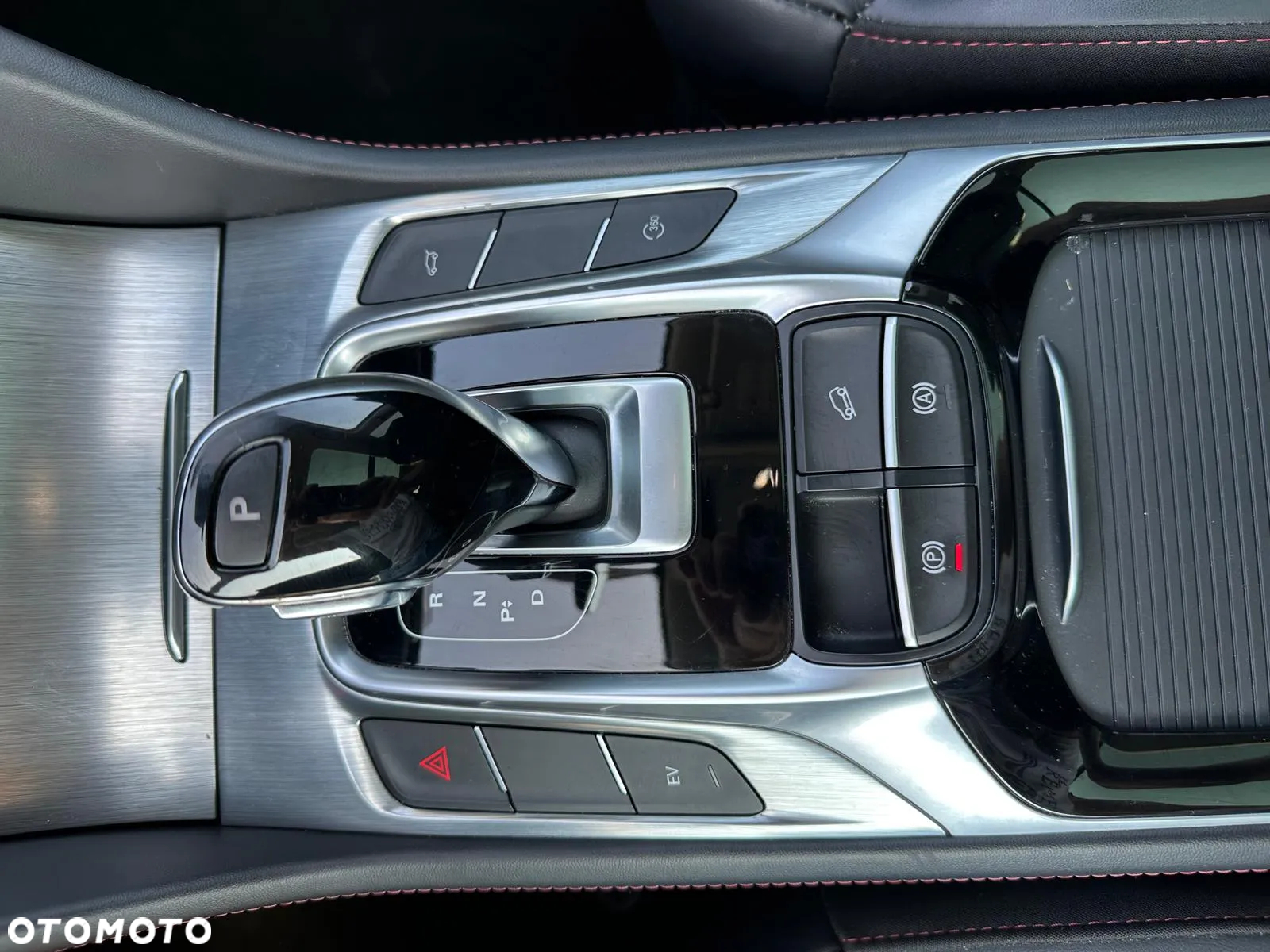 MG EHS 1.5T-GDI PHEV Luxury - 22