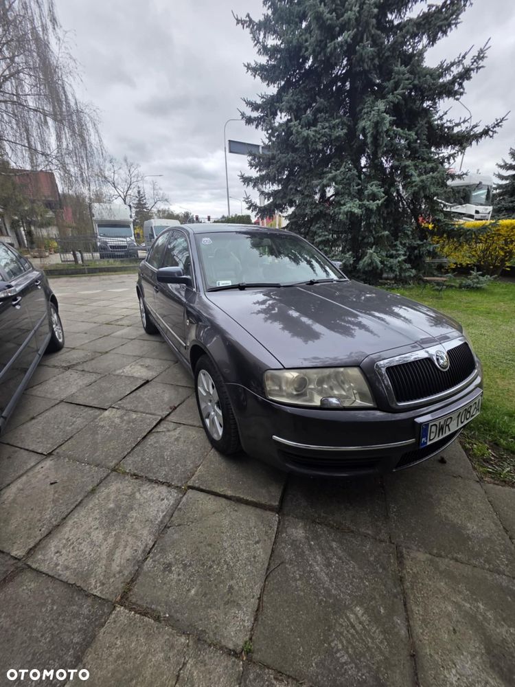 Skoda Superb 1.9 TDI Platinum - 8